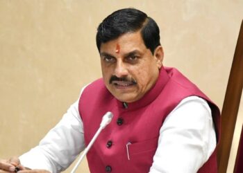 कांग्रेस पार्षदों के ‘इनकार’ से सुलगी सियासत! वंदे मातरम के अपमान पर भड़के CM मोहन यादव, बोले- इस्तीफा दे पूरी प्रदेश कांग्रेस