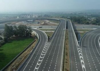दिल्ली-NCR अब और करीब… ढाई घंटे का सफर अब सिर्फ 75 मिनट में! ग्वालियर से आगरा बीच बनेगा ग्रीनफील्ड एक्सप्रेसवे