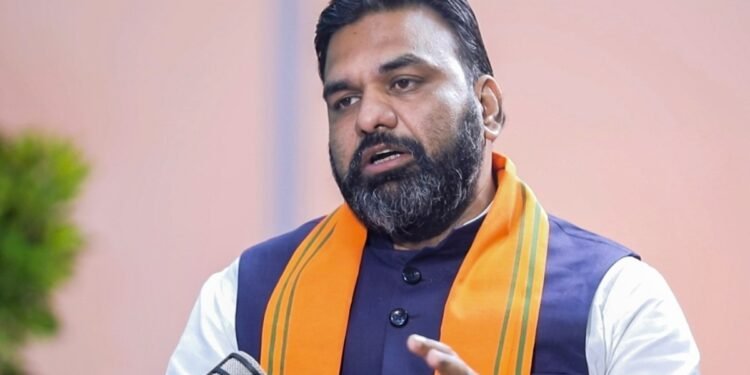 लखनपुर के मदरसे में हुई है सम्राट की पढ़ाई, दोस्तों ने याद किया बिहार के भावी CM का बचपन