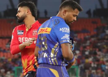 IPL 2026: वानखेड़े में भिड़ेंगे Mumbai Indians और Punjab Kings, क्या रोहित की चोट बढ़ाएगी MI की मुश्किलें?