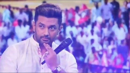 शादी में बजा तेजस्वी यादव-चिराग पासवान का गाना, DJ पर गीत बजते ही शुरू हुआ ‘पत्थर युद्ध’