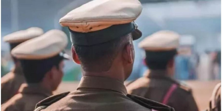 MP: वीडियो मीटिंग में हंसी पड़ी भारी, एसपी ने ASI को किया सस्पेंड