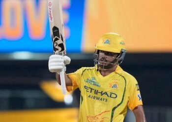CSK को लगा बड़ा झटका: युवा बल्लेबाज Ayush Mhatre चोट के कारण IPL 2026 से बाहर