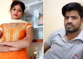 पत्नी वीडियो कॉल पर थी, पति ने देख लिया… बेटे से कहा- जाओ टीवी देख लो, फिर उठाया खौफनाक कदम