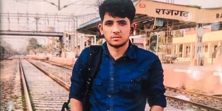 ऑनलाइन गेम से की कमाई, उसे लड़कियों पर उड़ाई… IRS की बेटी के कातिल का ये कैसा शौक 