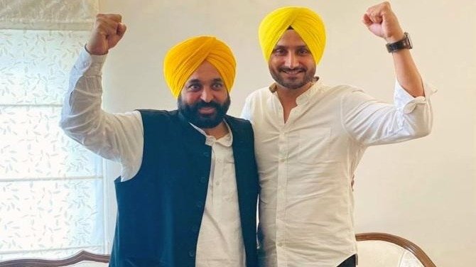 हरभजन ने नहीं उठाया CM मान का फोन, केजरीवाल ने बदला बंगला… बगावत से पहले AAP में क्या-क्या हुआ