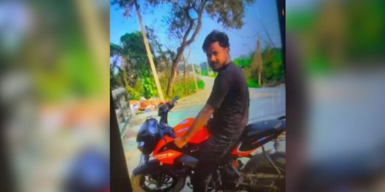 12 साल के इश्क का दर्दनाक अंत, कहीं और शादी करने चली प्रेमिका तो बॉयफ्रेंड ने मारी गोली
