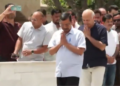 राजघाट पहुंचे केजरीवाल-सिसोदिया, जस्टिस स्वर्णकांता के विरोध में शुरू किया ‘सत्याग्रह’