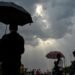 Delhi Weather: दिल्ली-NCR में मौसम का यूटर्न! तेज आंधी के बाद कई इलाकों में बारिश, भीषण गर्मी से मिली राहत