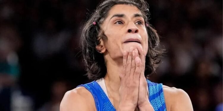 Vinesh Phogat को बड़ा झटका: WFI ने Asian Games के रास्ते किए बंद