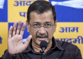 केजरीवाल के सामने पंजाब में राघव चड्ढा एपिसोड के साइड इफेक्ट का खतरा