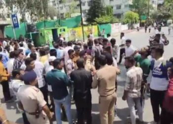 महिला पुलिस अधिकारी ने BJP नेता को जड़ा थप्पड़! 3 पुलिसकर्मी सस्पेंड, जानें क्या है पूरा विवाद