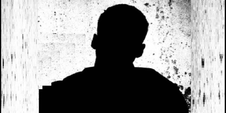 जिस मकान में MBBS छात्रा ने दी थी जान, अब वहीं मालिक ने लगाई फांसी; पत्नी ने पुलिस पर मढ़े गंभीर आरोप