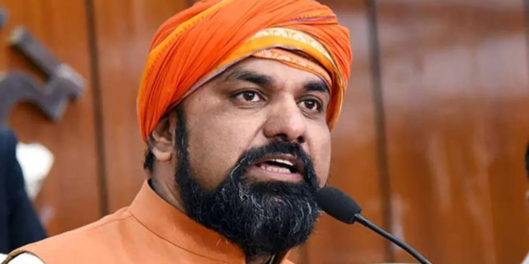 बिहार में 27 बड़े अफसरों के तबादले… 11 IAS और 16 IPS इधर से उधर, यहां देखें पूरी लिस्ट
