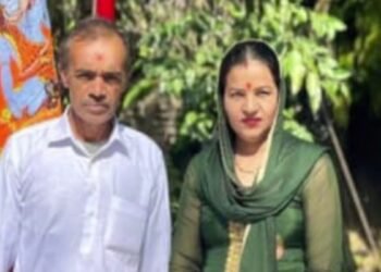 घरेलू कलह में सास ससुर ने दी जान, परिजन बोले- बहू के कपड़े पर होता था विवाद