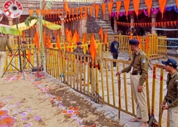 मुस्लिम पक्ष को जमीन की पेशकश, देवी की मूर्ति UK से वापस लाने का निर्देश… भोजशाला पर आए फैसले की 10 बड़ी बातें