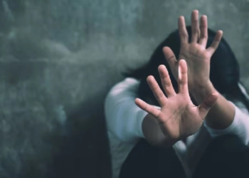 MP: दो भाइयों के जाल में फंसी नाबालिग, बेंगलुरु ले जाकर गैंगरेप, दो महिलाओं समेत 5 गिरफ्तार, 1 फरार