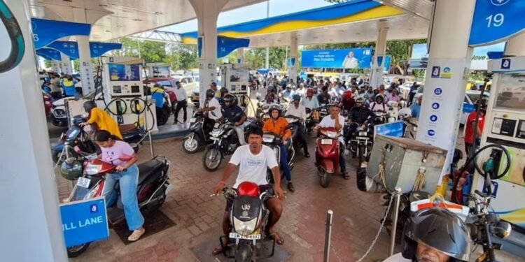 बिना PUC अब NCR में भी नहीं मिलेगा पेट्रोल-डीजल, 1 अक्टूबर से लागू होगा नियम