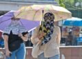 Delhi Weather: प्रचंड गर्मी और हीटवेव का वार… दिल्ली में सुबह का पारा भी 28 डिग्री पार, IMD की चेतावनी