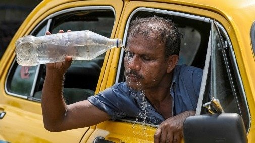 दिल्ली में पारा 45 पार, आज और प्रचंड गर्मी का अलर्ट… जानिए अलग-अलग राज्यों और शहरों का हाल