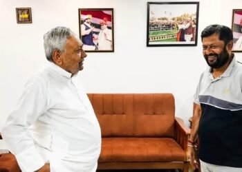 नीतीश ने नाराज आनंद मोहन का खोज लिया विकल्प? जानिए कौन हैं संजय सिंह
