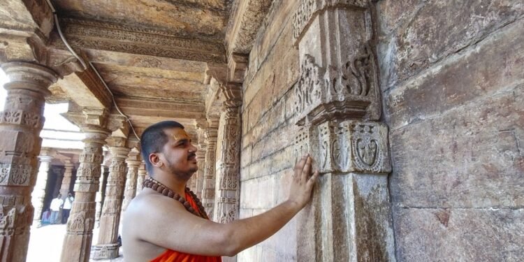 भोजशाला विवाद: MP हाईकोर्ट के फैसले को मुस्लिम पक्ष ने अब सुप्रीम कोर्ट में दी चुनौती