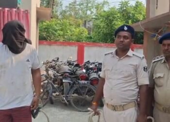 3 पिस्टल, 79 कारतूस, 5 मैगजीन और… श्रवण राम हत्याकांड के आरोपी हीरा लाल गिरफ्तार
