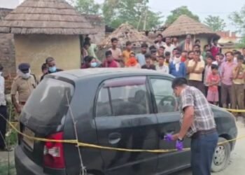 बंद पड़ी कार में बच्चे की लाश…, हत्या के बाद की थी चेहरा जलाने की कोशिश