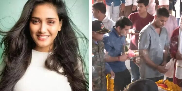ट्विशा शर्मा का 12 दिन बाद हुआ अंतिम संस्कार, रिटायर जज सास गिरिबाला के घर पहुंची पुलिस