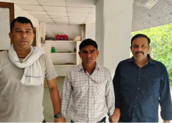 पोस्टिंग के बदले महिला प्रोफेसर से 4 लाख घूस मांग रहा था टीचर, लोकायुक्त ने किया गिरफ्तार