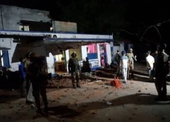 बिहार: बख्तियारपुर में शराब विभाग की टीम पर हमला, पुलिस पर महिलाओं संग मारपीट का आरोप