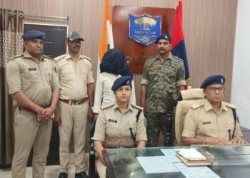 पत्नी की आवाज में फोन कर बुलाया और कर दी युवक की हत्या, फिर पेड़ से लटका दिया शव