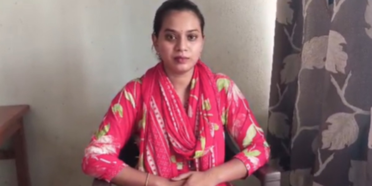 ‘मेरी पढ़ाई के लिए नहीं,अपने इलाज के लिए बेची थी जमीन’, BPSC टीचर गुंजन कुमारी ने पति के आरोपों पर तोड़ी चुप्पी