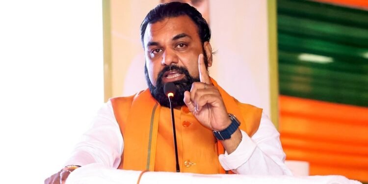क्या बिहार में असम मॉडल लागू करने की हो रही तैयारी, मदरसों की जांच पर सियासत तेज