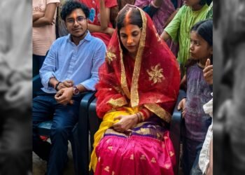 दो बहनों की अनोखी प्रेम कहानी… साथ बढ़ीं साथ पढ़ीं, नौकरी मिली तो बदला जेंडर और आपस में कर ली शादी
