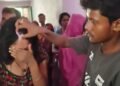 मौसी के साथ आपत्तिजनक हालत में मिला भांजा, परिजनों ने करा दी शादी