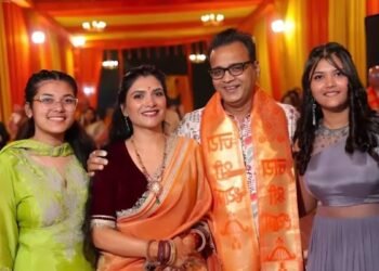 अस्पताल में भर्ती पिता, होटल में परिवार के 8 लोग… खत्म हुए CA विवेक अग्रवाल के हंसते-खेलते घर की दर्दनाक कहानी