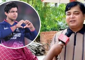 ‘ताजपुर के टाइगर’ की टीम इंडिया में एंट्री:  वैभव सूर्यवंशी के गांव में फूटे पटाखे, पोते की सफलता पर झूम उठीं दादी