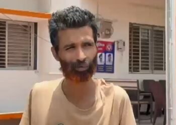 पार्किंग बना शहरों का नया सिरदर्द, इंदौर में गाड़ी खड़ी करने पर हुआ पथराव, एक गिरफ्तार
