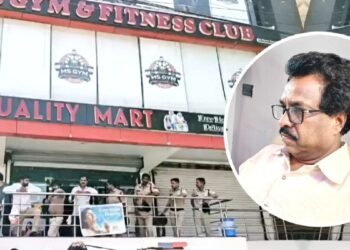 जिम, मॉल और 14 प्लॉट… अफसर की सैलरी थी 2.5 करोड़, प्रॉपर्टी मिली 11 करोड़ की, बोला- पत्नी सिलाई से कमाती है
