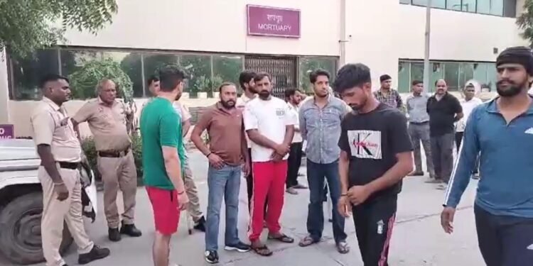 फरीदाबाद: हत्या या आत्महत्या, पंखे से लटकी मिली 23 साल की विवाहिता