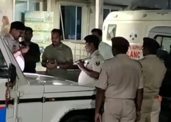 बिहार: चलती ट्रेन में बदमाशों का आतंक, सुपौल MVI के पति को सीने में मारी गोली, मच गई अफरा-तफरी