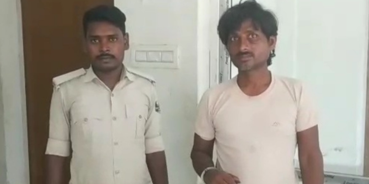 Bihar: सनकी युवक ने किसान का गला रेतकर कर दी बेरहमी से हत्या, भीड़ बनी रही तमाशबीन