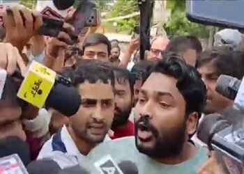 ‘फैजल खान ने मेरे भाई की हत्या करवाई, नार्को टेस्ट हो उसका…’,जेल से निकलते ही बोले रौशन आनंद