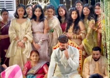 टीम इंडिया के गेंदबाज आकाश दीप की शादी की रस्में शुरू… धूमधाम से हुआ तिलक समारोह, दुल्हन की तरह सजा पूरा गांव