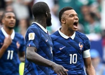 FIFA World Cup: एमबाप्पे ने 100वें मैच में रचा इतिहास, दो गोल दाग फ्रांस को दिलाई बड़ी जीत