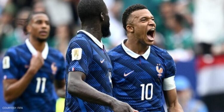 FIFA World Cup: एमबाप्पे ने 100वें मैच में रचा इतिहास, दो गोल दाग फ्रांस को दिलाई बड़ी जीत