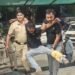 ‘मर गया… मर गया! दिल्ली रेप के आरोपी को एनकाउंटर में लगी गोली, पुलिस के कंधे पर पहुंचा अस्पताल