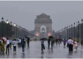 दिल्ली में आंधी-बारिश से खुशनुमा हुआ मौसम, 11 डिग्री सेल्सियस तक गिरा पारा