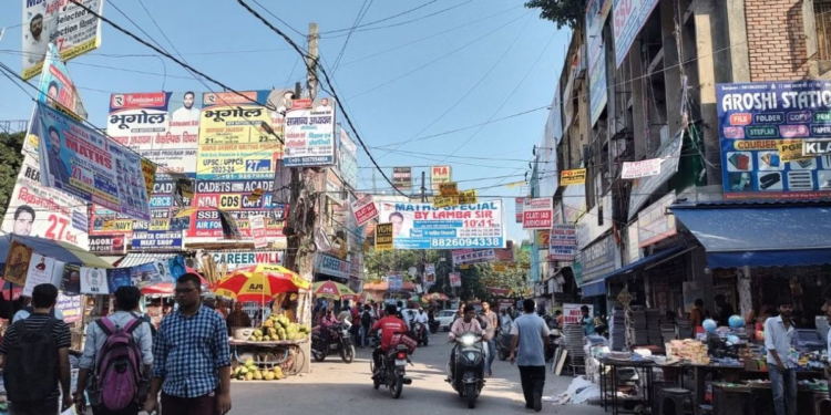 लखनऊ हादसे के बाद दिल्ली सरकार अलर्ट, 923 कोचिंग सेंटरों में सुरक्षा जांच के आदेश